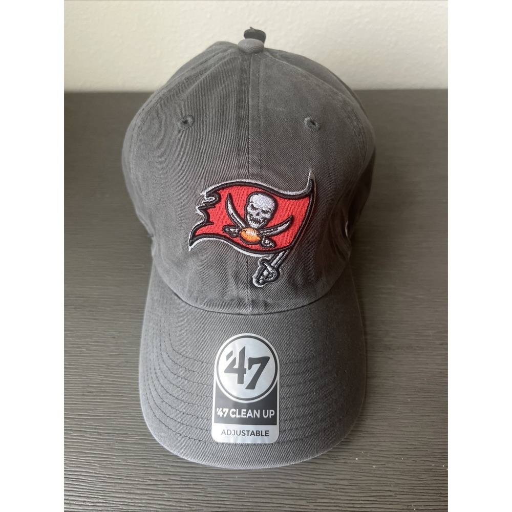 Tampa Bay Buccaneers Bucs '47 Brand Gray Clean Up Adjustable Strap Hat Cap‎ NWT